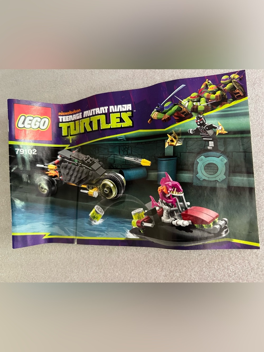 Retired LEGO Teenage Mutant Ninja Turtles 79102 Stealth Shell In Pursuit - Picture 2 of 4